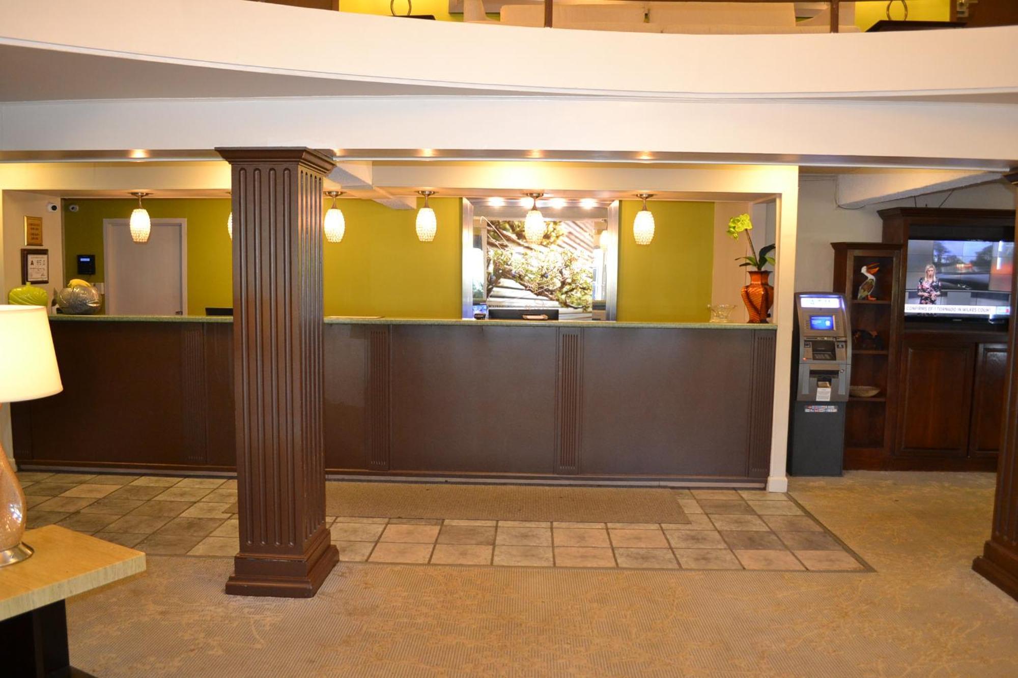 Dayspring Extended Stay Greensboro Exterior foto